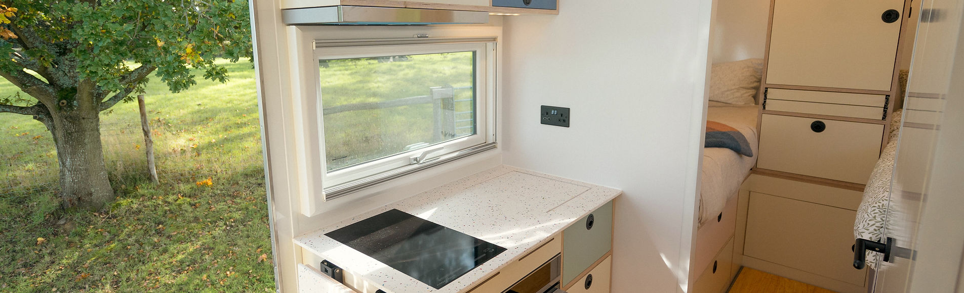 Onyx Vans conversion example 8