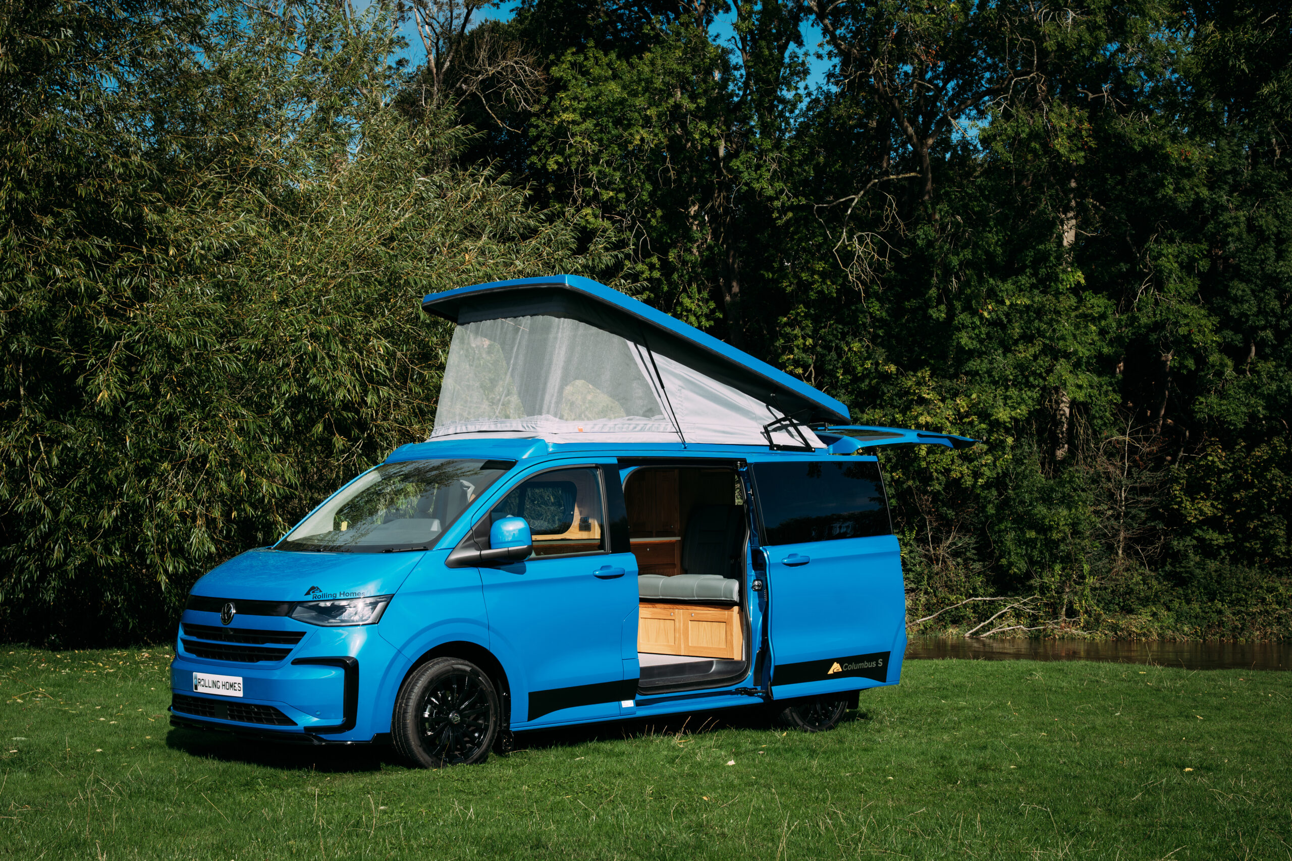 Rolling Homes Camper Ltd. conversion example 3